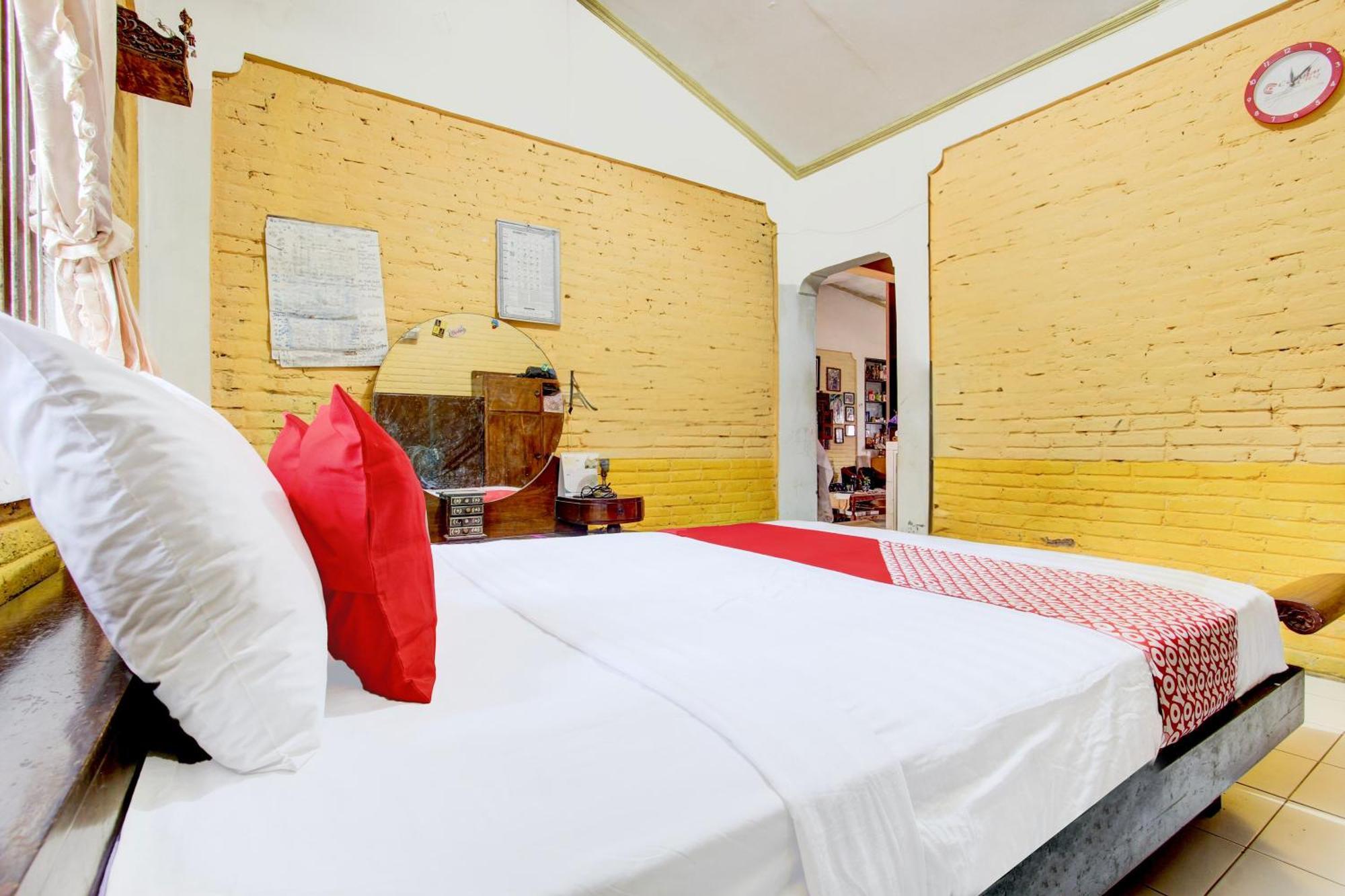 Oyo 94000 Omah Citra Genia Homestay Ngaglik Exteriör bild