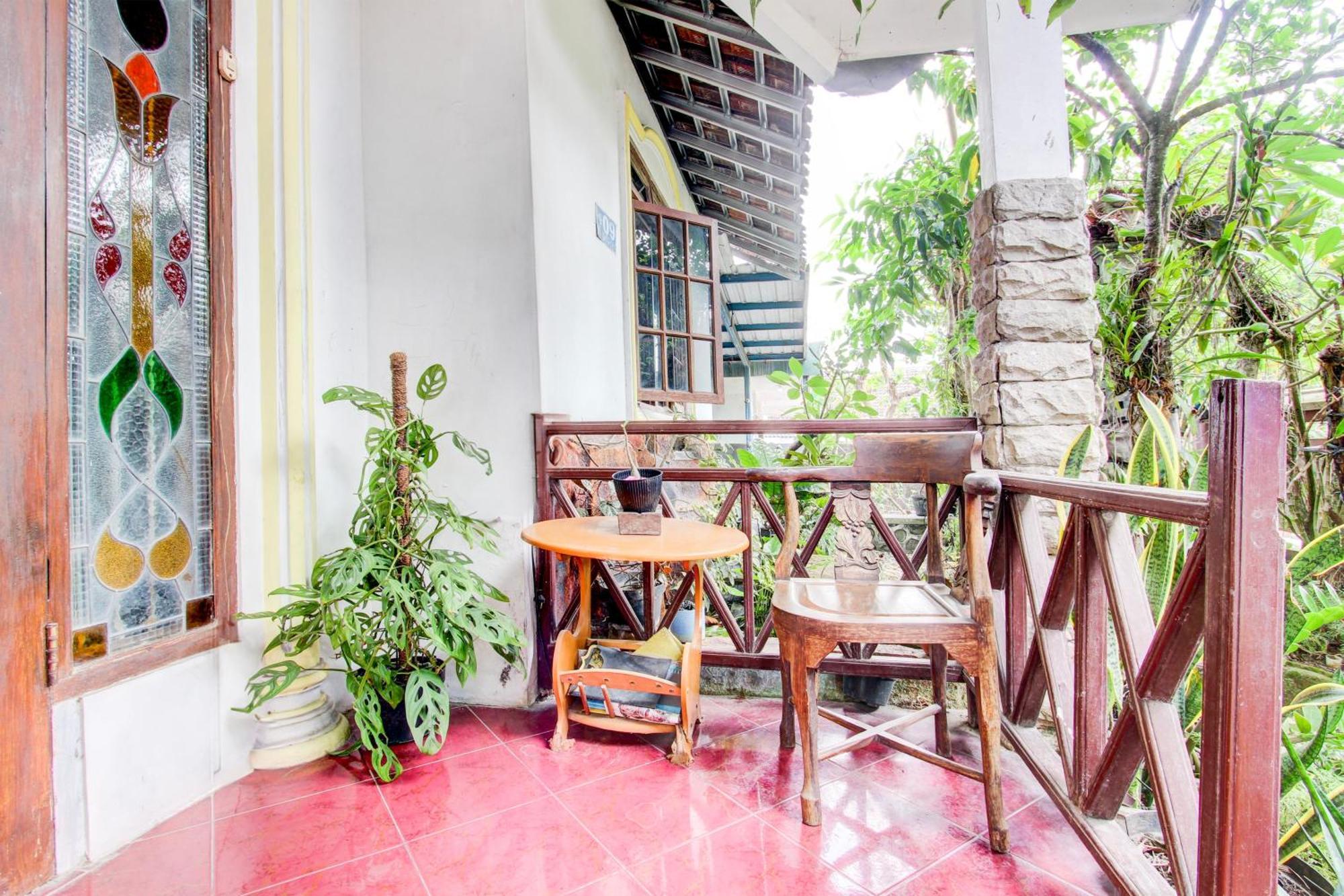 Oyo 94000 Omah Citra Genia Homestay Ngaglik Exteriör bild