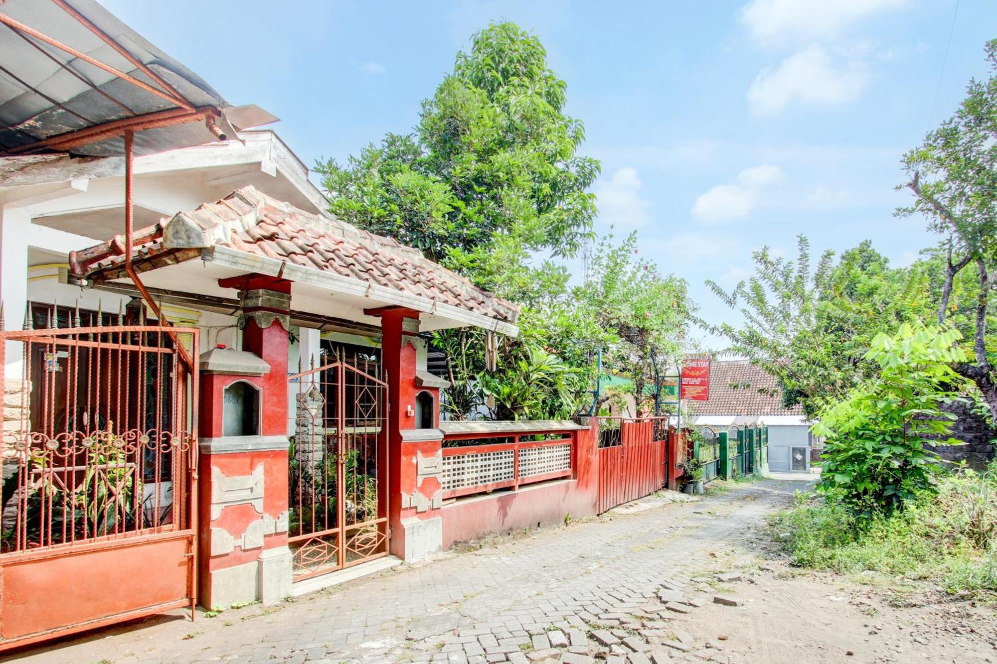 Oyo 94000 Omah Citra Genia Homestay Ngaglik Exteriör bild