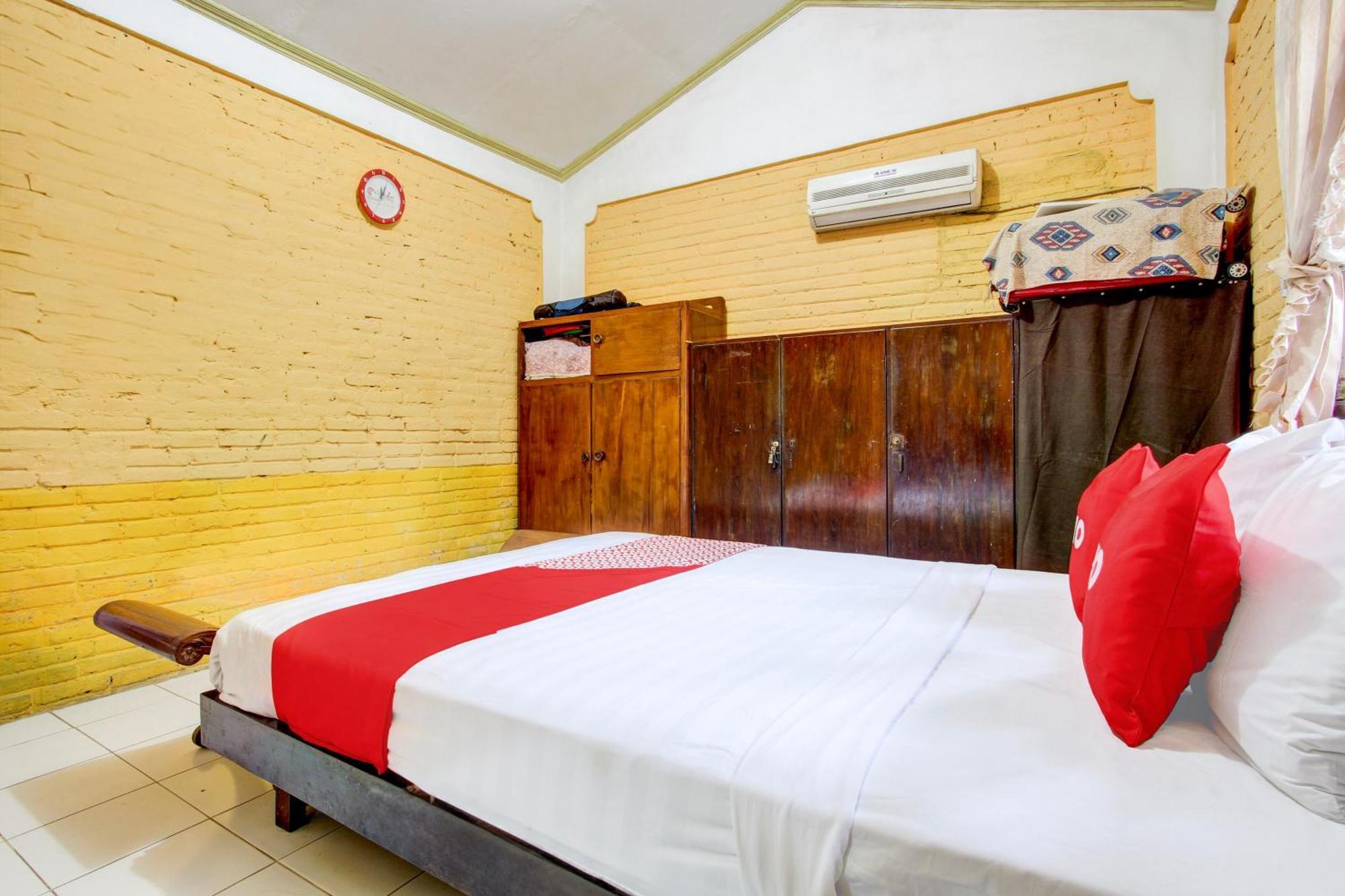 Oyo 94000 Omah Citra Genia Homestay Ngaglik Exteriör bild