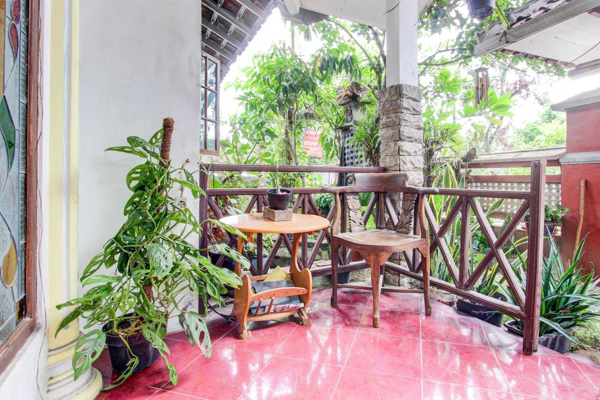 Oyo 94000 Omah Citra Genia Homestay Ngaglik Exteriör bild